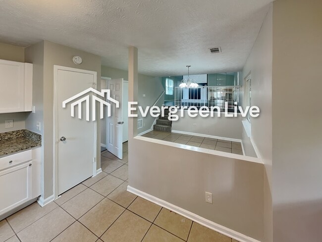 Photo - 803 Durham Trail