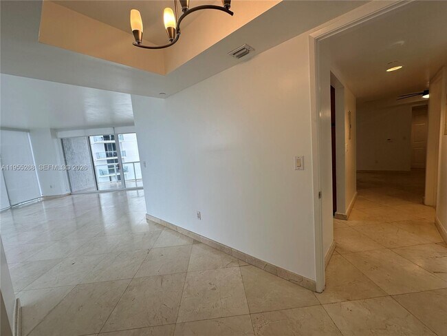 Photo - 18671 Collins Ave Unit 2304