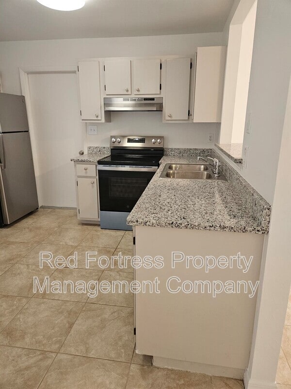 Photo - 3718 15th St W