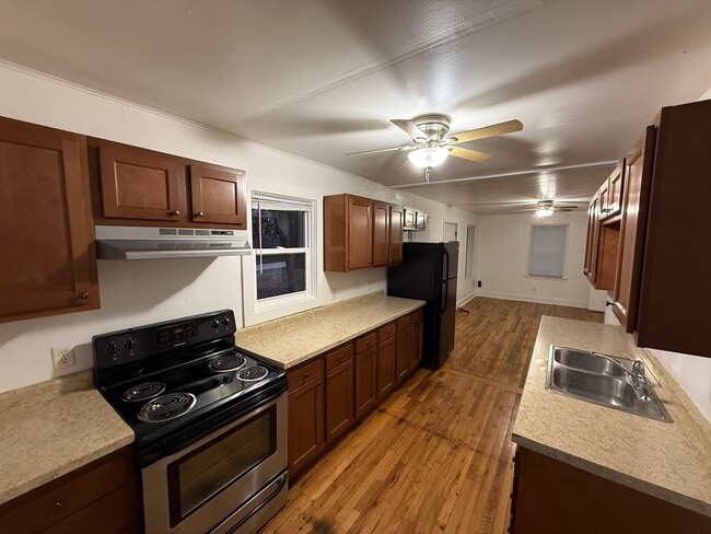 Photo - 3315 Valley Dr