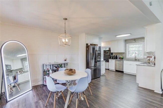 Photo - 3152 Westbrook Trace SW