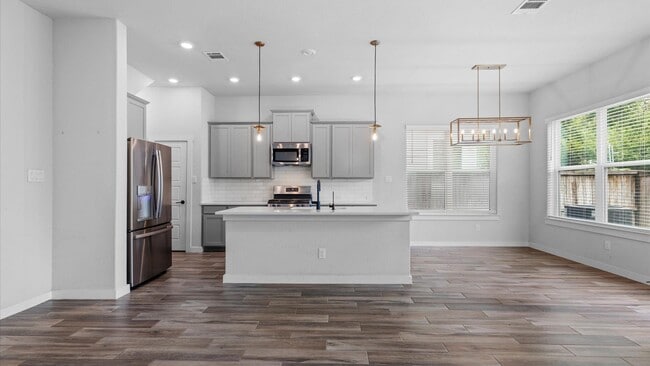 Photo - Modern Living in the Heart of San Antonio's Medical Center Area!