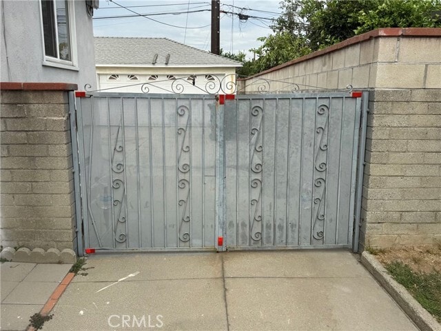 Photo - 1012 S Almansor St