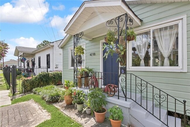 Photo - 4718 Constance St