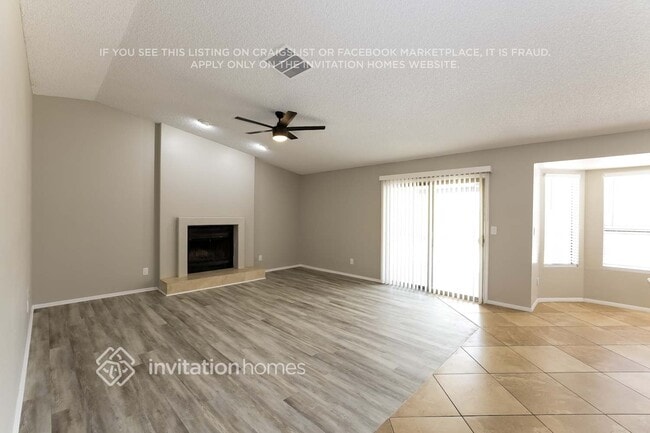 Photo - 3219 E St John Rd