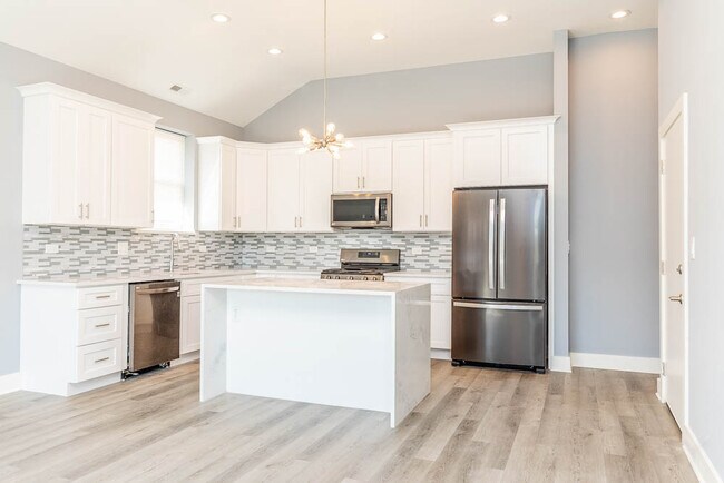 Photo - 6632 S Kenwood Ave Unit 2