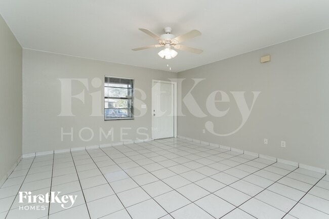 Photo - 2603 NE 4th Ave