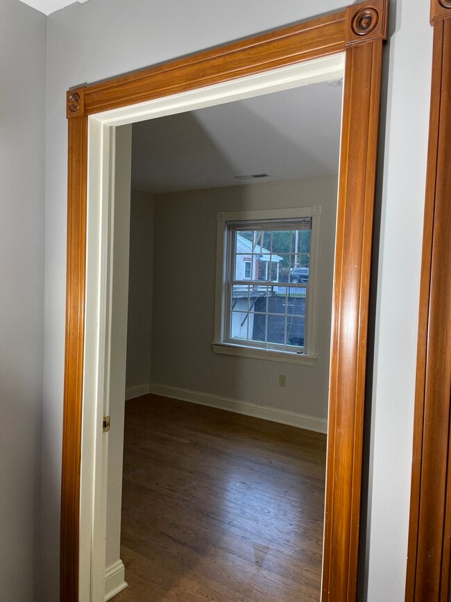 Photo - 611 Suite B Unit Suit B