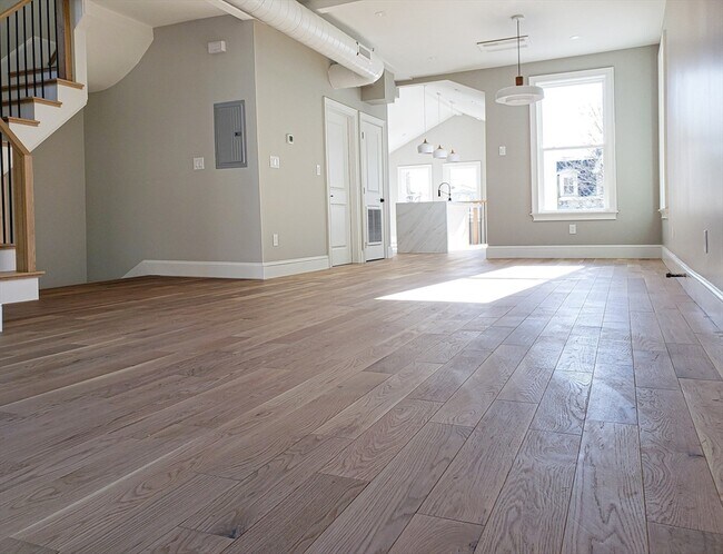 Photo - 97 Trenton St Unidad 2