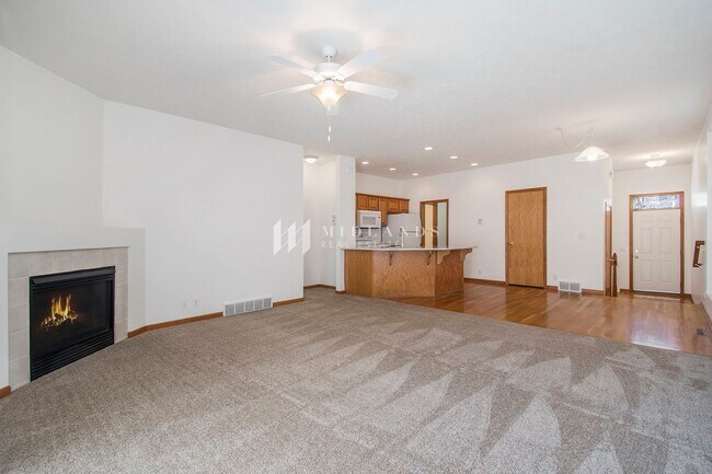 Photo - Bellevue Ranch Townhome!