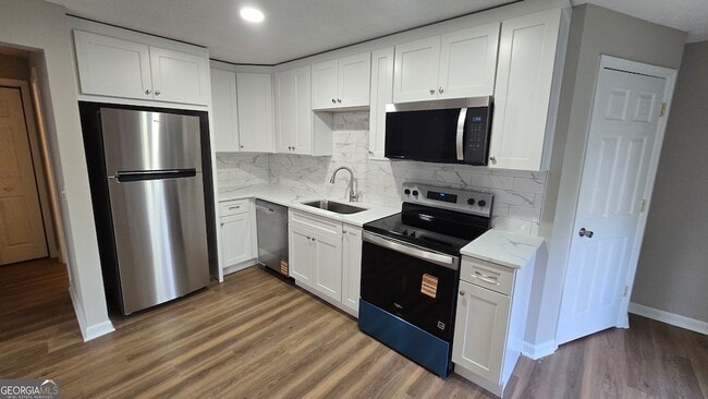 Photo - 3025 Mangum Dr