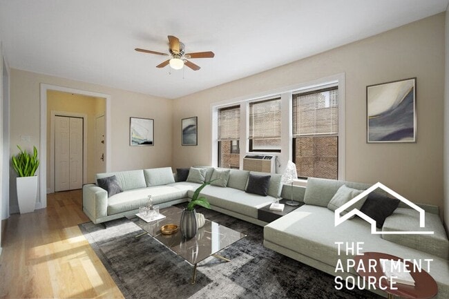 Building Photo - 3723 N Pine Grove Ave Unit W1