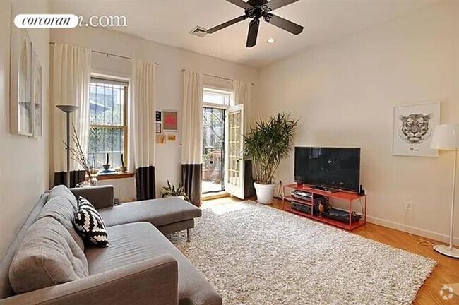 Building Photo - 54 Wyckoff St Rental