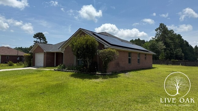 Photo - MOVE-IN SPECIAL: $500 OFF 1st MONTH'S RENT!**