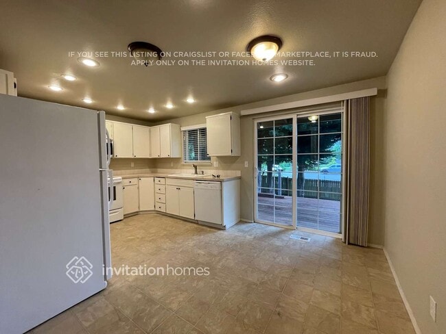 8311 113 St E