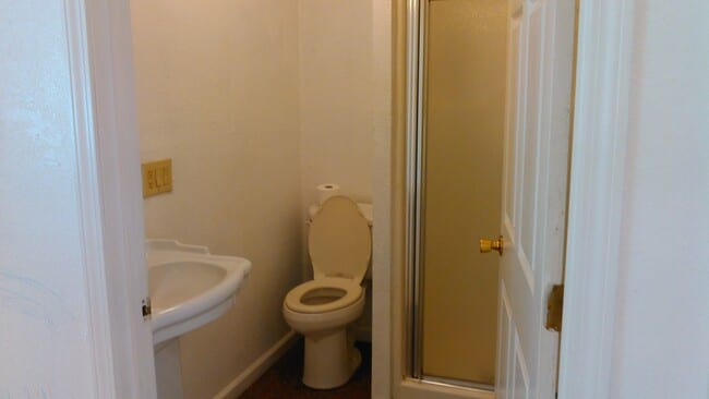 Photo - 502 Apple St