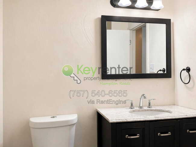 Photo - 153 S Comanche Cluster