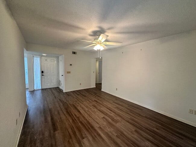 Photo - Woodhaven 1st Floor end unit