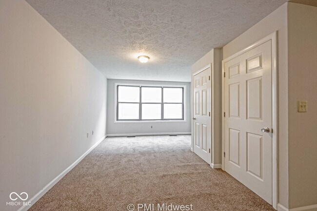 Photo - 3736 N Meridian St Unit 1