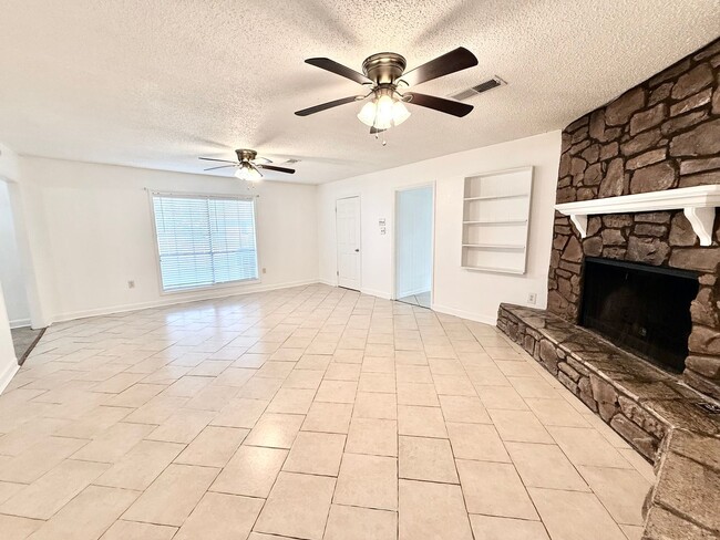 Photo - 16405 Patton Ave
