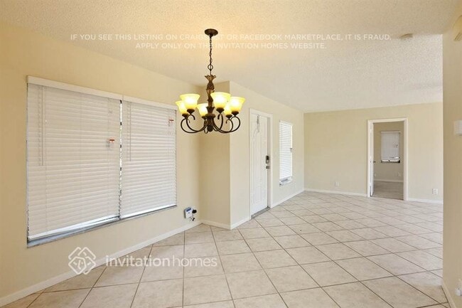 Photo - 9331 NW 43rd St