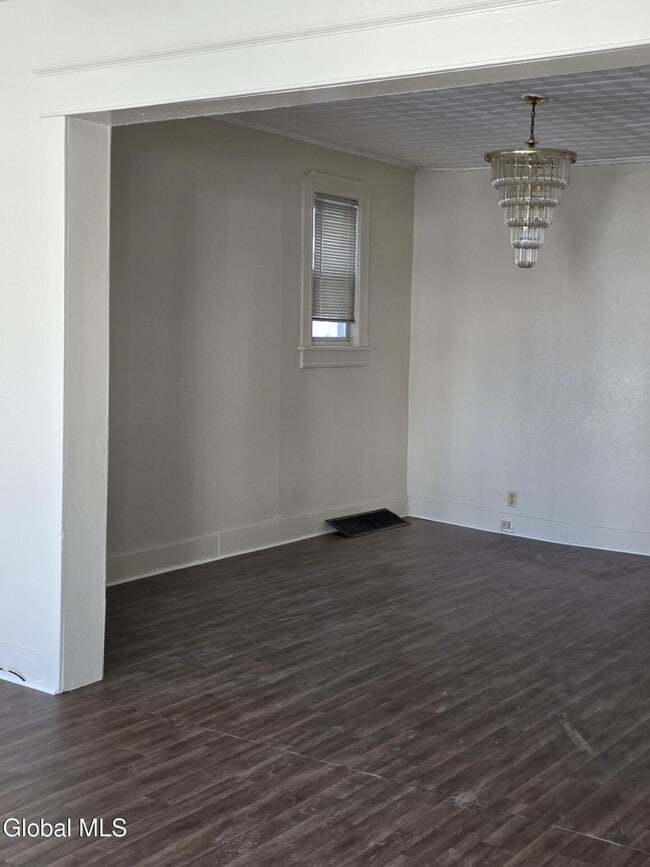 Photo - 918 Delamont Ave Unidad 1