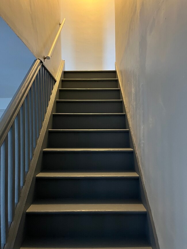 Photo - 3931-3931 California Ave