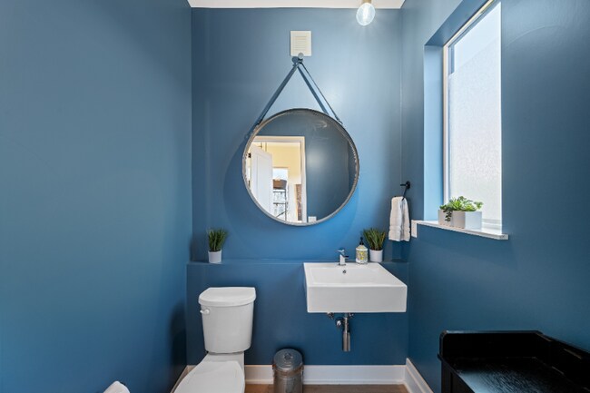 Photo - 3101 W 47th Ave