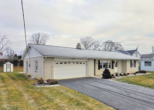 Photo - 3 Hillcrest Ave