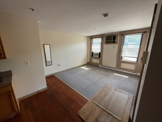 Photo - 279 N Main St Unidad 5