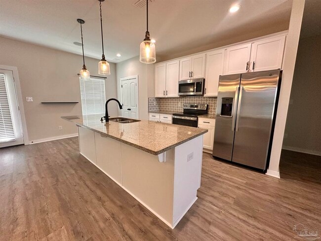 726 Giese Ln