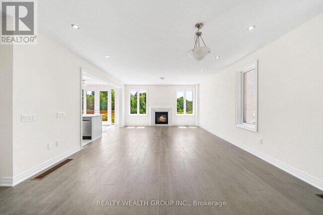 Photo - 261 Seaview Heights