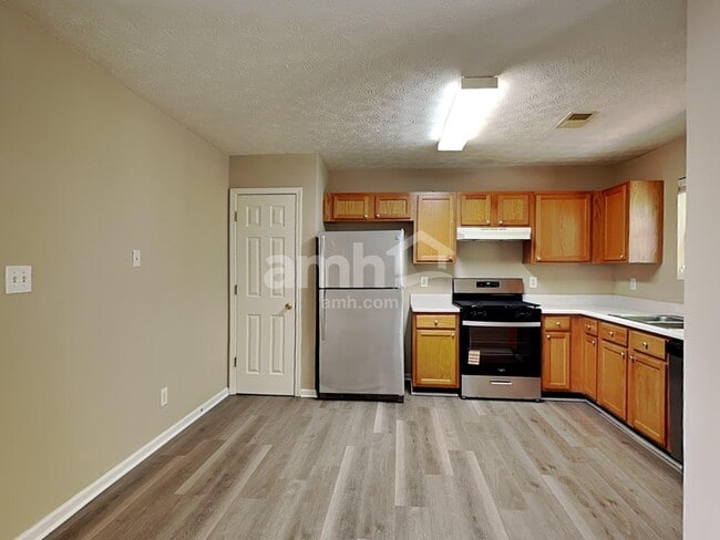 Photo - 1030 J Dorothy Pl