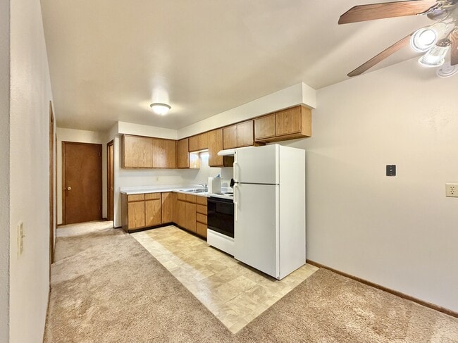 2010 W Broadway Unit 214