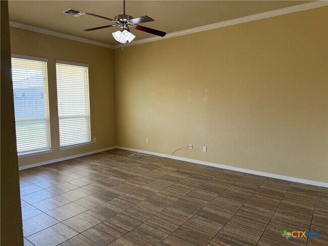 Photo - 409 Cross Dr.