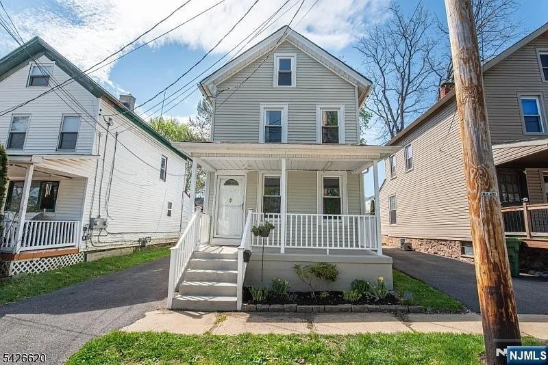 Photo - 108 Lafayette St