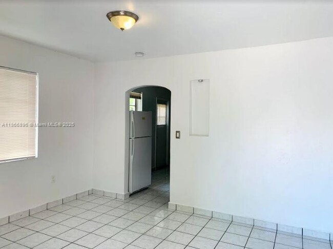 Photo - 774 NE 86th St Unit 2