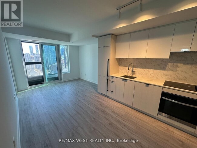 Photo - 252 Church St Unit 2011