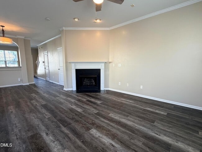 Photo - 651 Cupola Dr