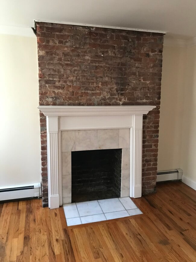 Photo - 379 1st Ave Unidad 6