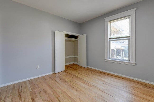 433 74th St Unit 1