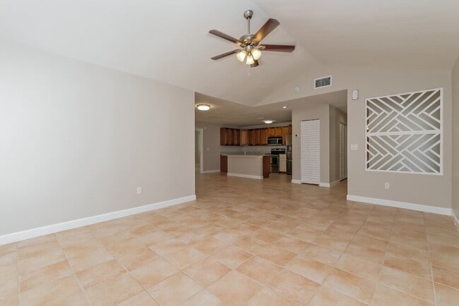 Photo - 7019 Drury St