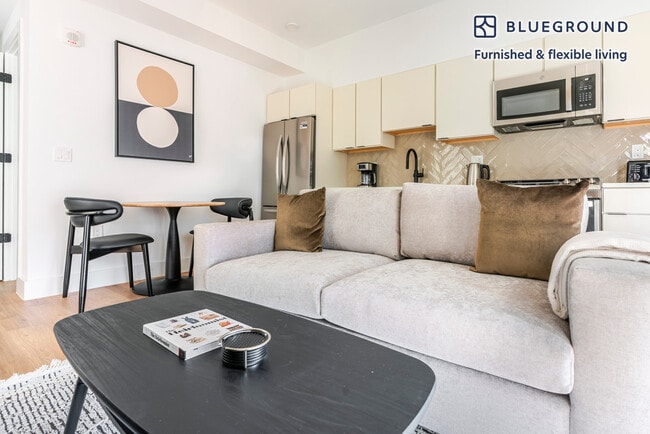 Photo - 716 L St SE Unidad FL4-ID1203