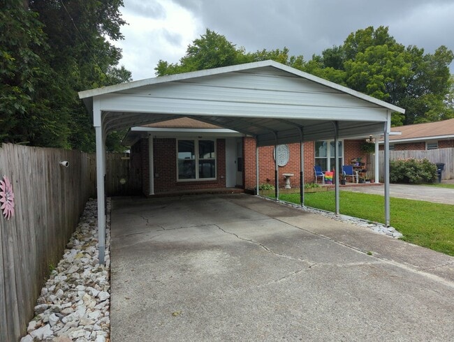 Photo - 4222 Ealy Rd Apartment Unit 4222 Ealy Road B