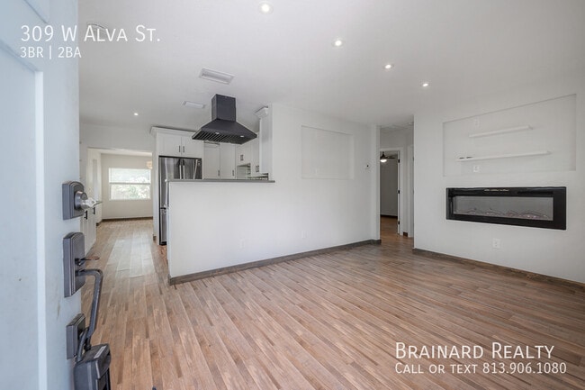 Photo - 309 W Alva St