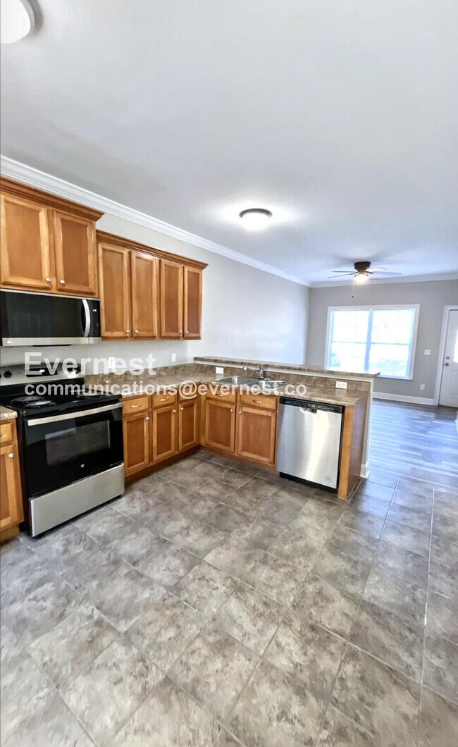 Photo - 13 Brown Estates Dr