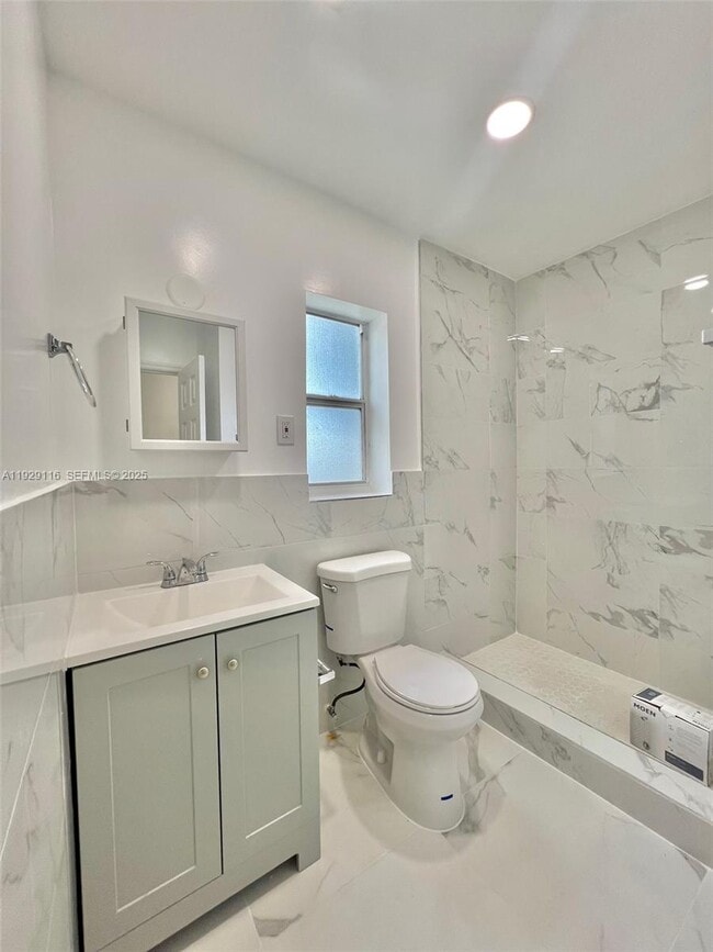 Photo - 12906 NE 6th Ave Unit 7