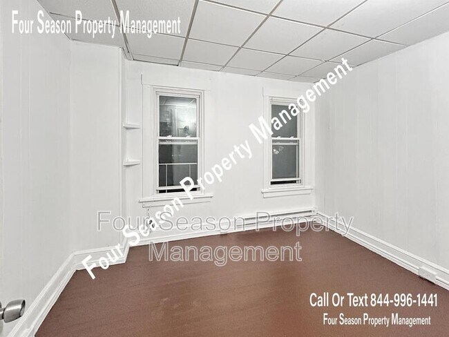 Photo - 402 Mitchell Avenue - D Unit D