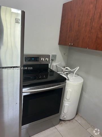 Building Photo - 230 NW 51st St Unit R Rental