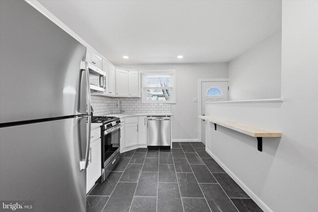 Photo - 107 Alders Dr